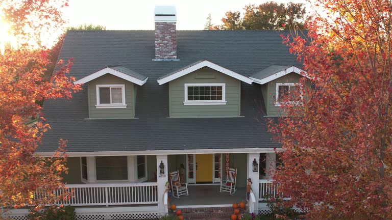 Best Storm Damage Roof Repair  in Miamisburg, OH